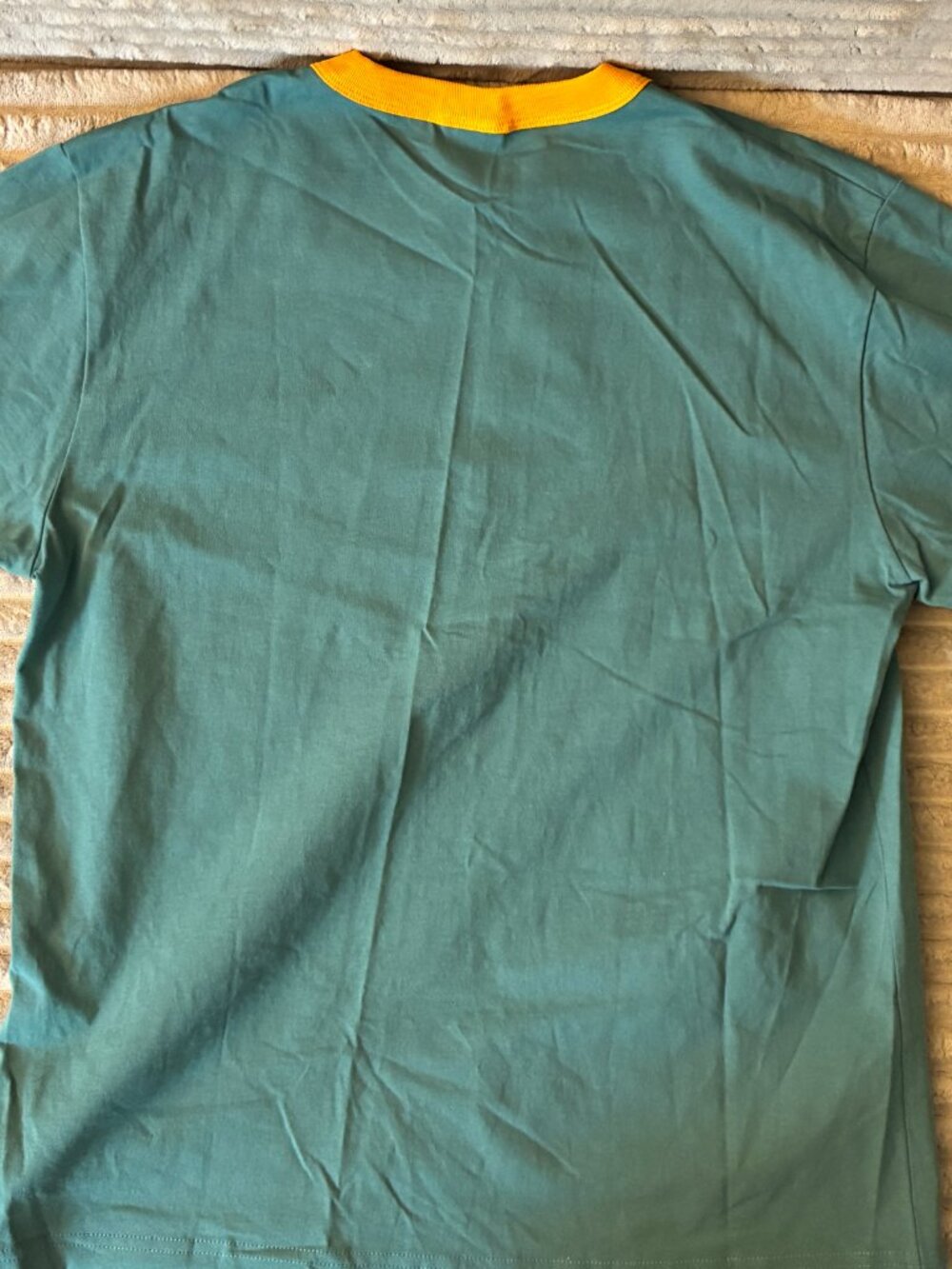 Only NY Core Logo Ringer Tee Green Size M - Picture 4 of 4